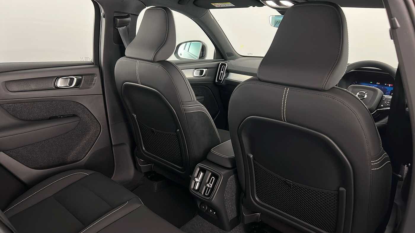 Used Volvo XC40 2025 for sale - 77137724: Photo 30