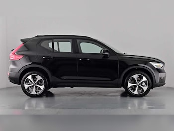 Used Volvo XC40 2025 for sale - 77137724: Photo