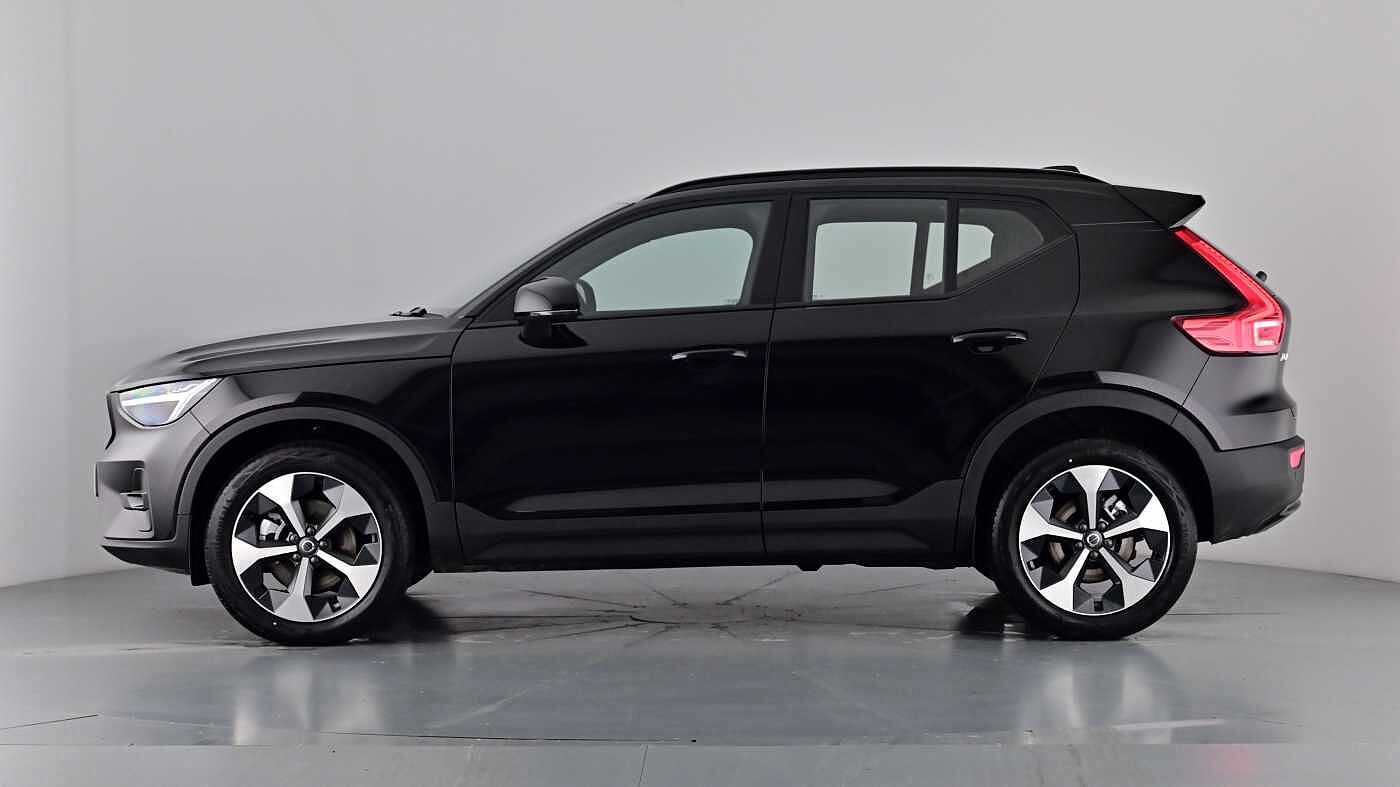 Used Volvo XC40 2025 for sale - 77137724: Photo 60