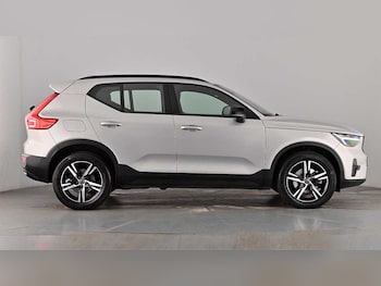 Used Volvo XC40 2023 for sale - 77917965: Photo