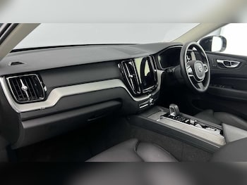 Used Volvo XC60 2023 for sale - 78656571: Photo