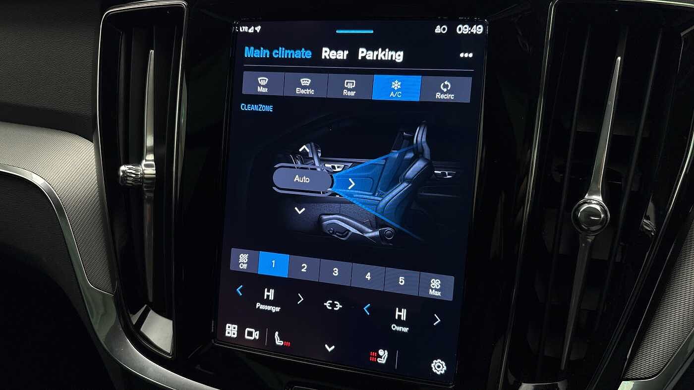 Used Volvo V60 2025 for sale - 77702739: Photo 18