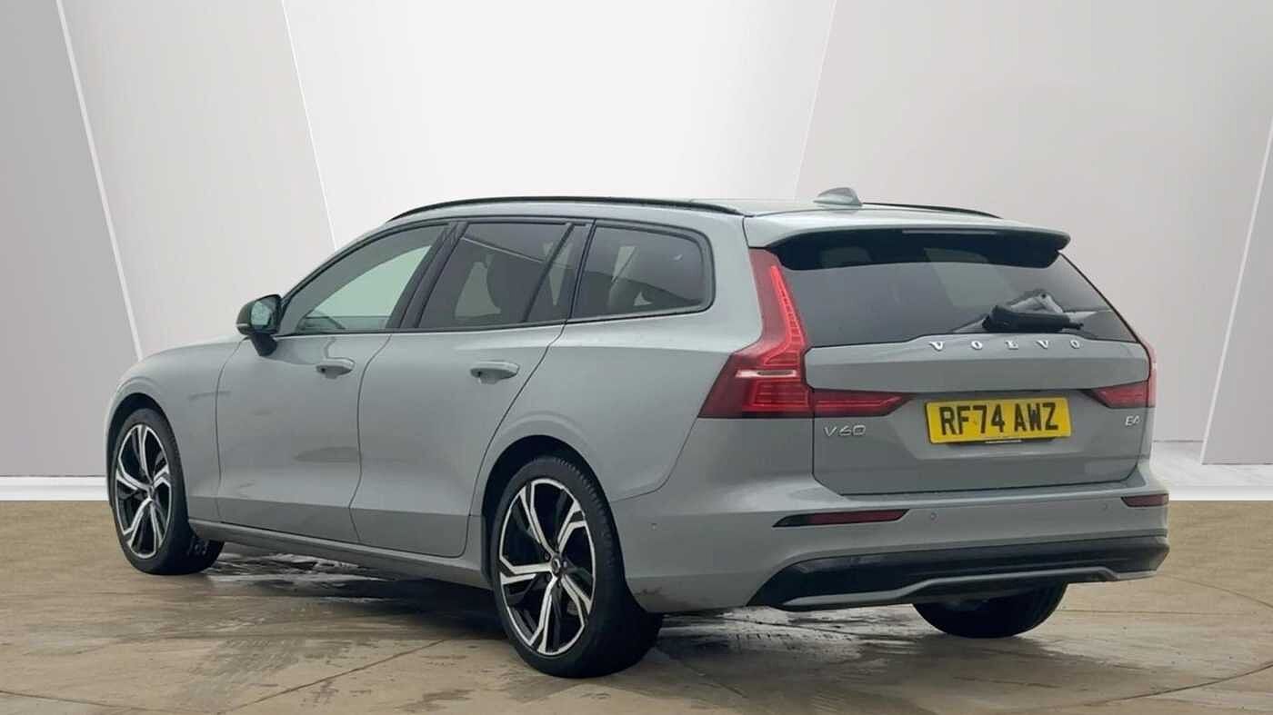 Used Volvo V60 2025 for sale - 77702739: Photo 2