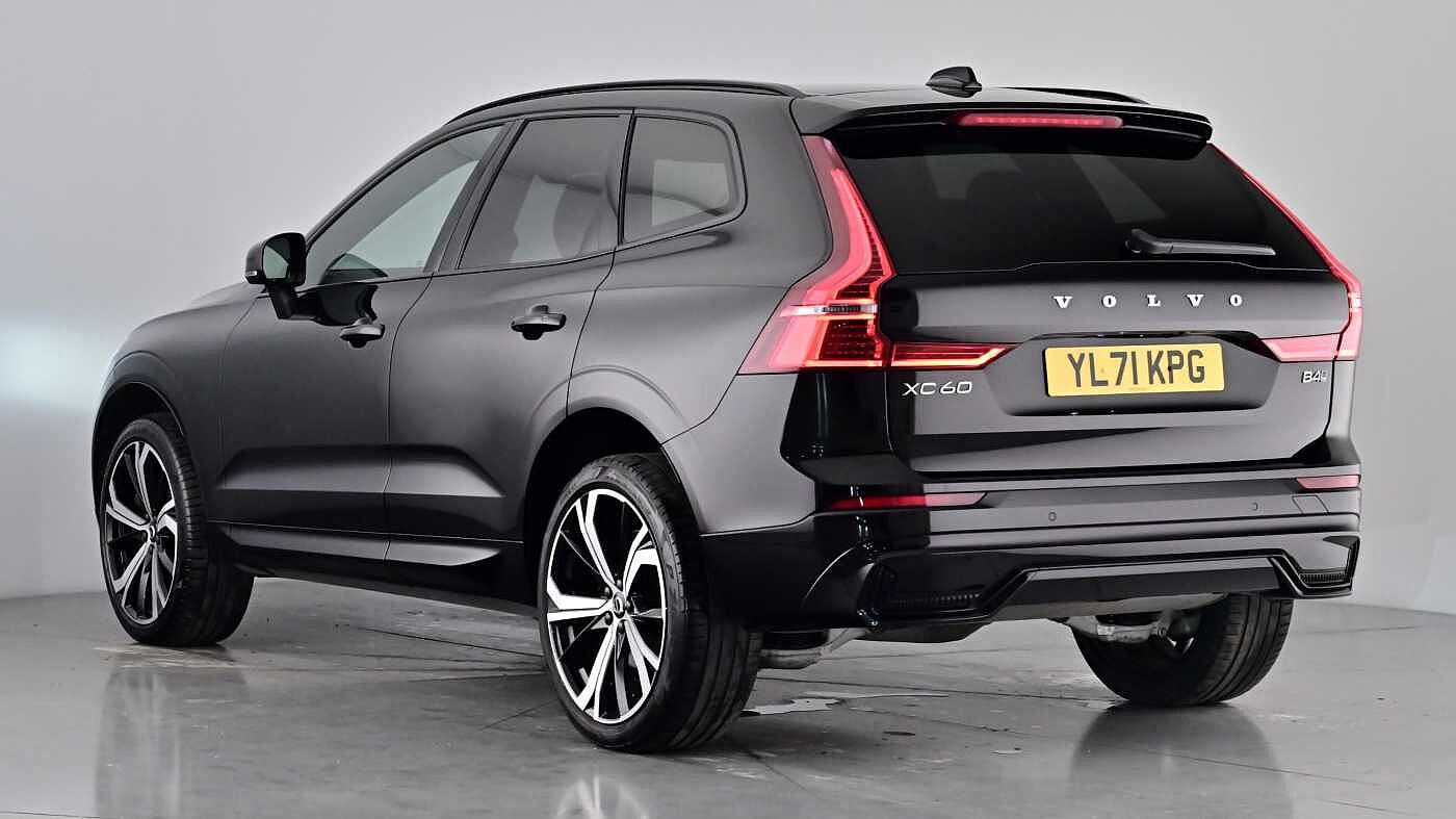 Used Volvo XC60 2021 for sale - 76355191: Photo 2