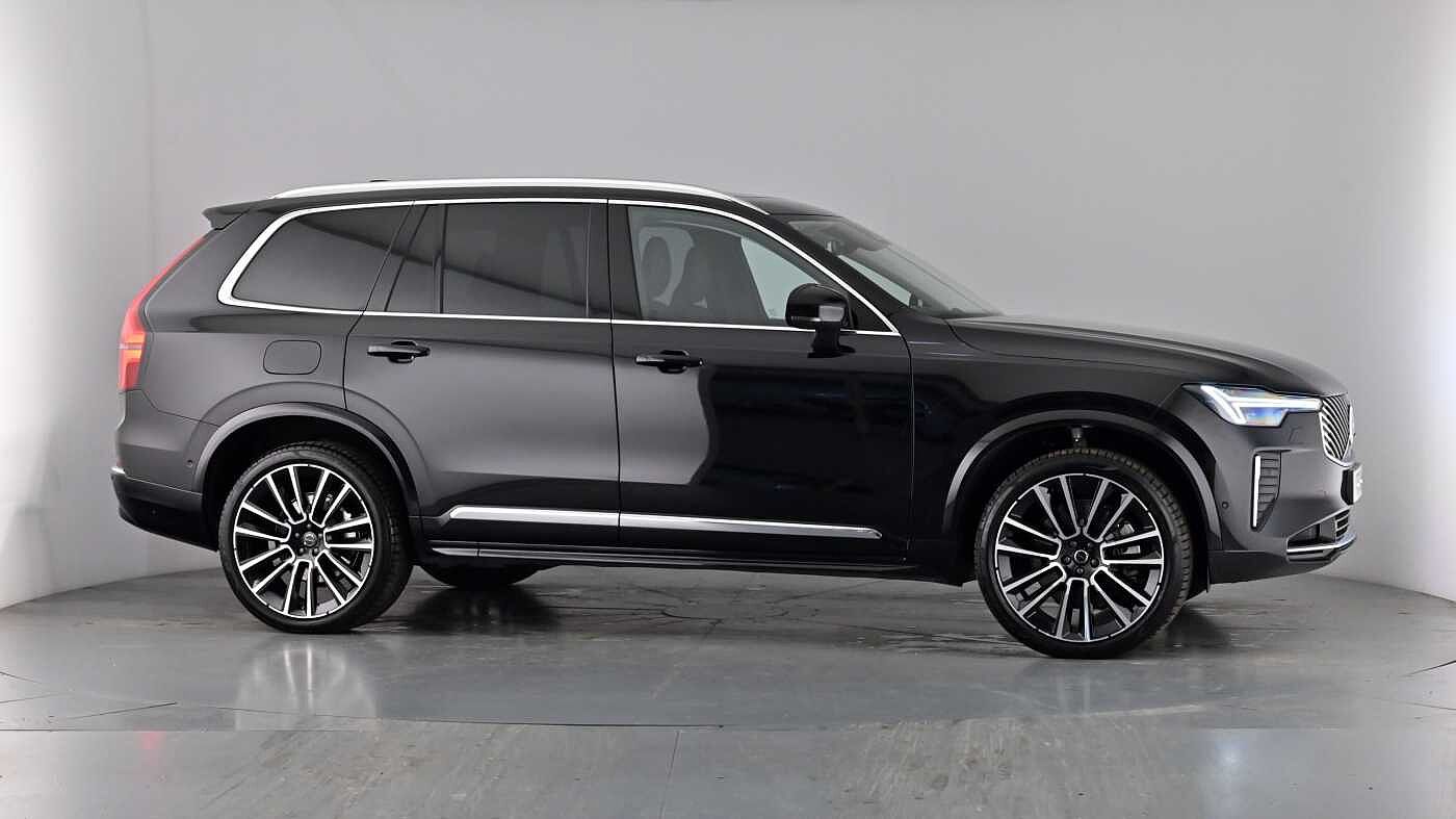 Used Volvo XC90 2025 for sale - 77127473: Photo 3
