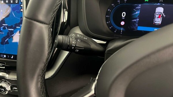 Used Volvo XC60 2023 for sale - 75652761: Photo 32
