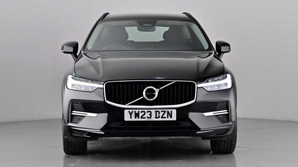 Used Volvo XC60 2023 for sale - 75652761: Photo 8