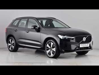 2023 - Plus,T6 AWD plug-in hybrid Panoramic Sunroof Adaptive Cruise Auto 5-Door