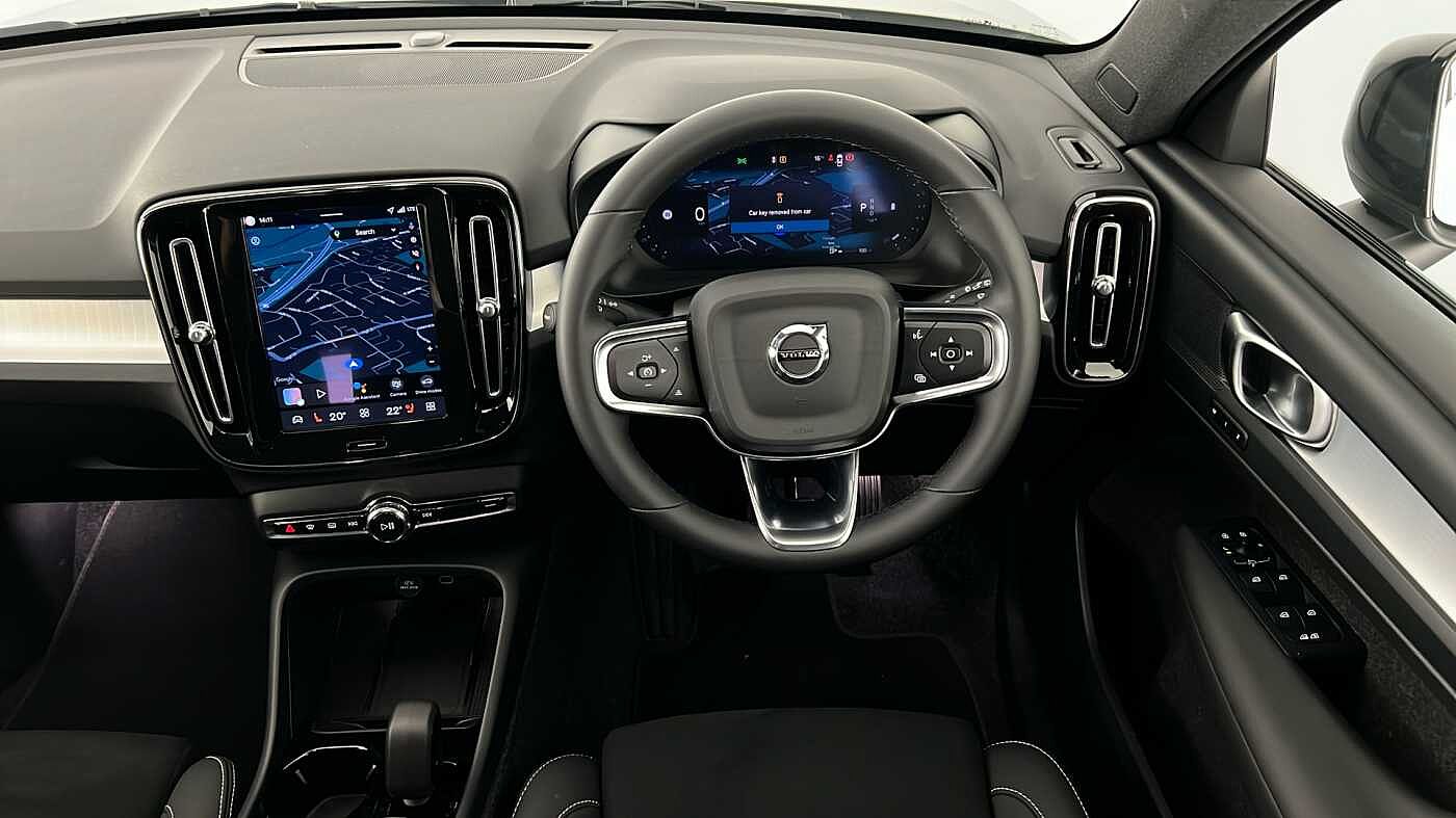 Used Volvo XC40 2025 for sale - 76780317: Photo 12