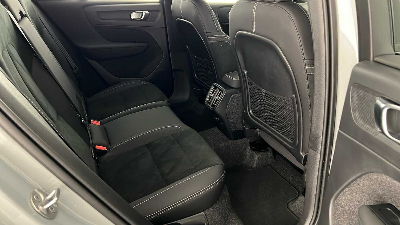 Used Volvo XC40 2025 for sale - 76780317: Photo 15