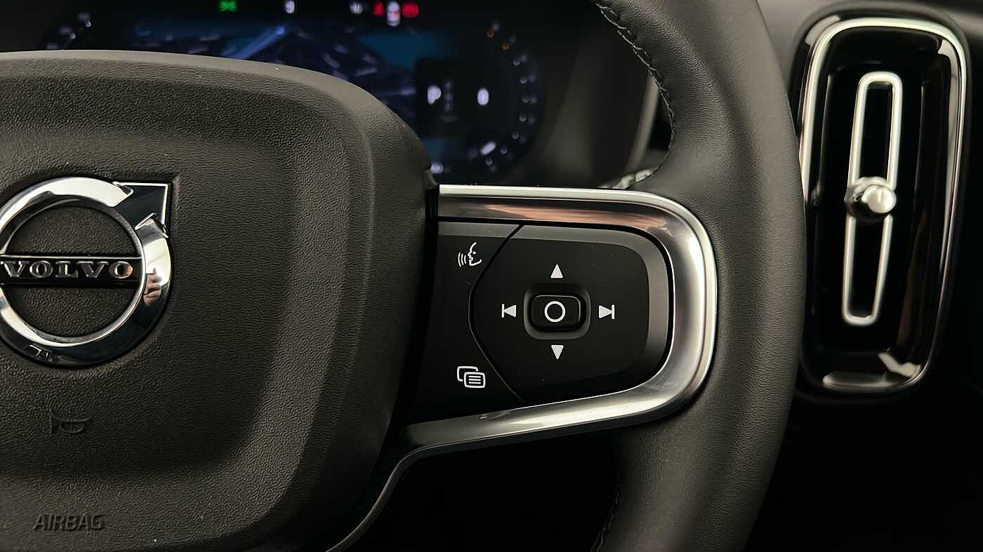 Used Volvo XC40 2025 for sale - 76780317: Photo 20