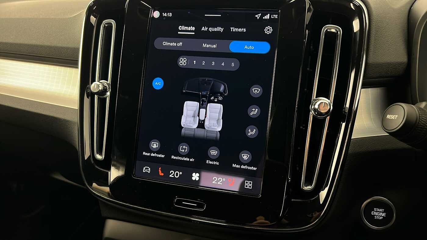 Used Volvo XC40 2025 for sale - 76780317: Photo 22