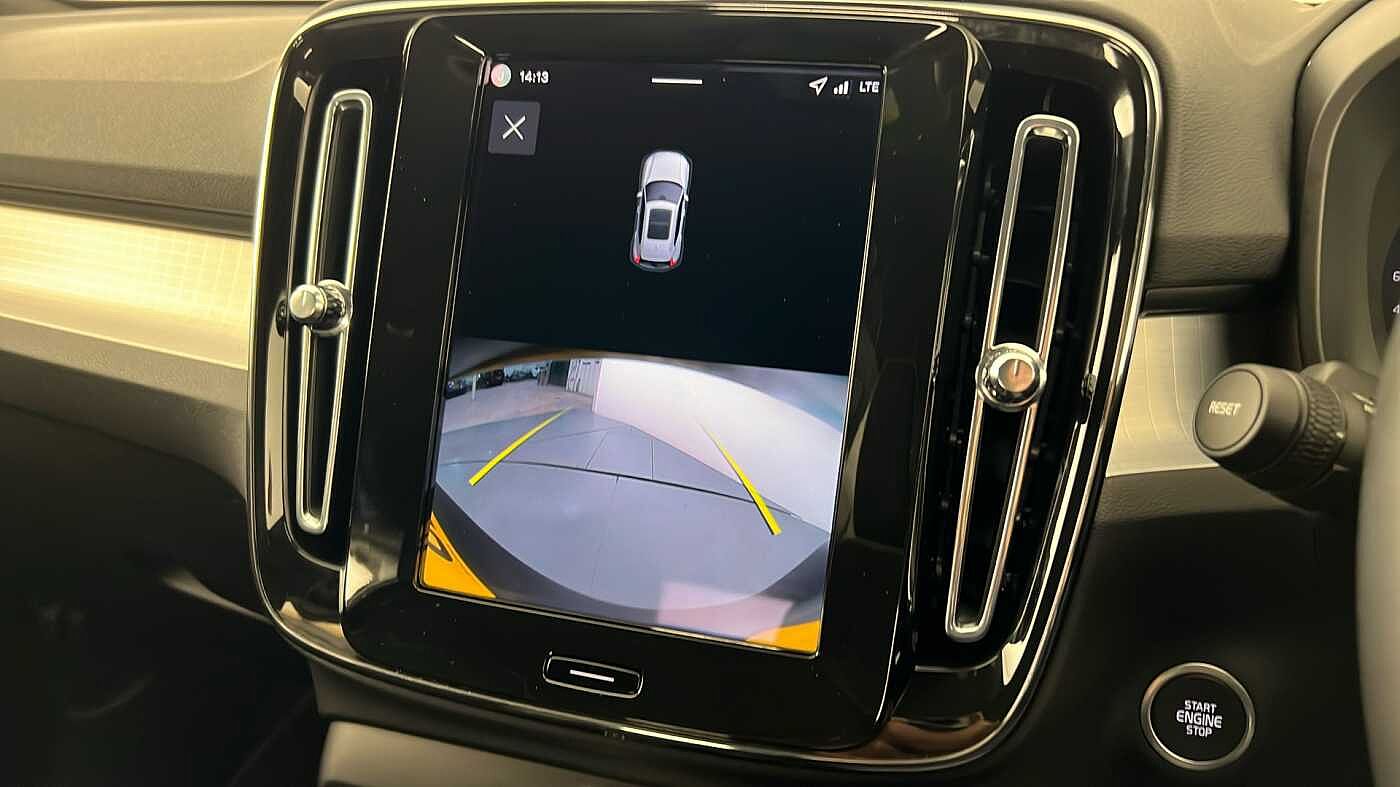 Used Volvo XC40 2025 for sale - 76780317: Photo 24