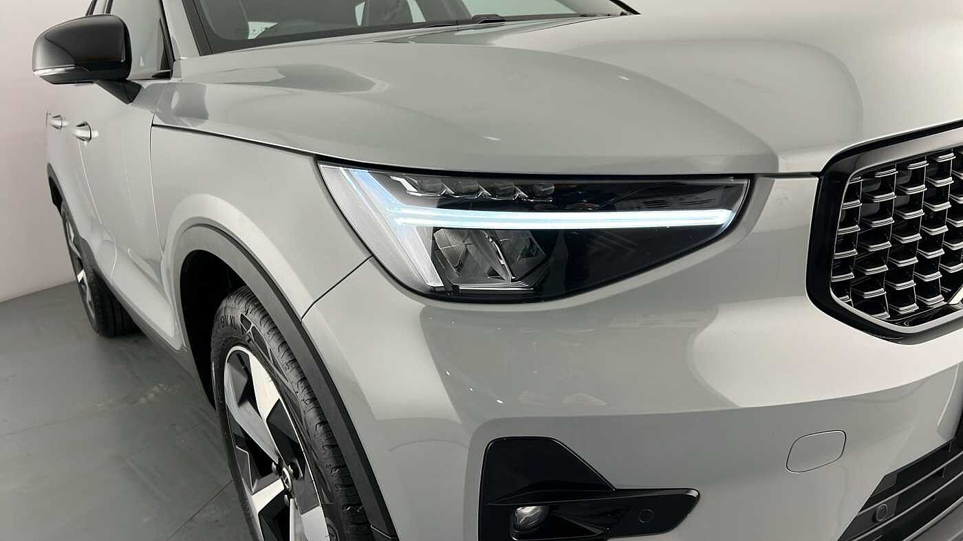 Used Volvo XC40 2025 for sale - 76780317: Photo 25