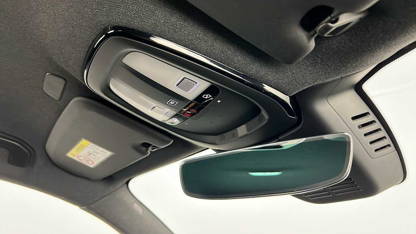 Used Volvo XC40 2025 for sale - 76780317: Photo 37