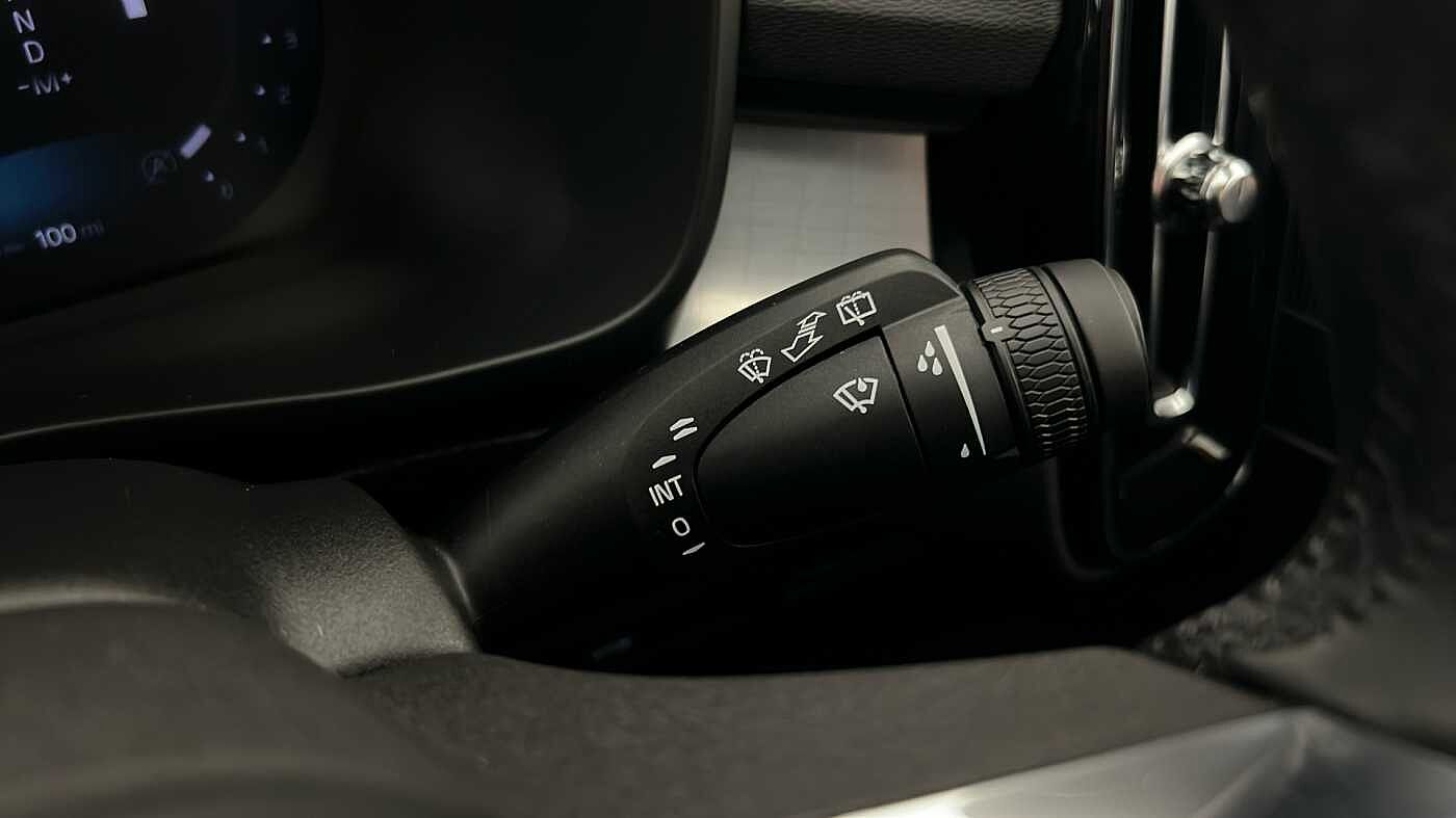 Used Volvo XC40 2025 for sale - 76780317: Photo 38