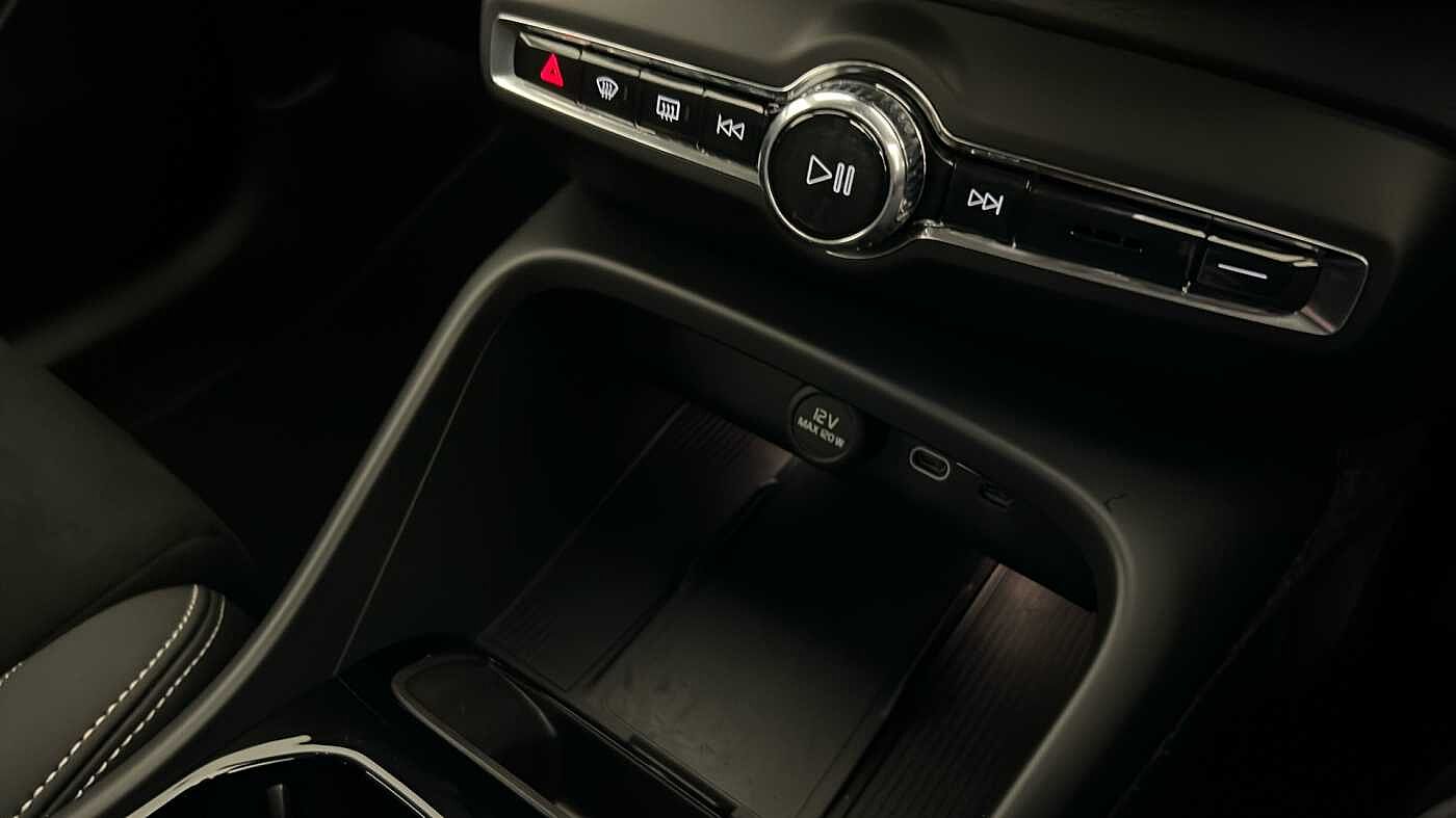 Used Volvo XC40 2025 for sale - 76780317: Photo 46