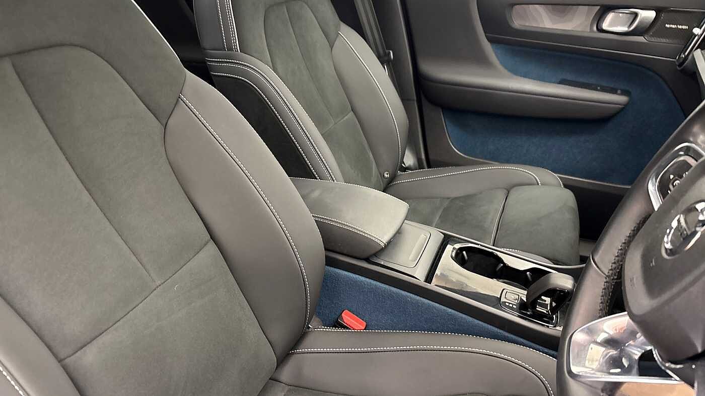 Used Volvo XC40 2023 for sale - 77366930: Photo 15