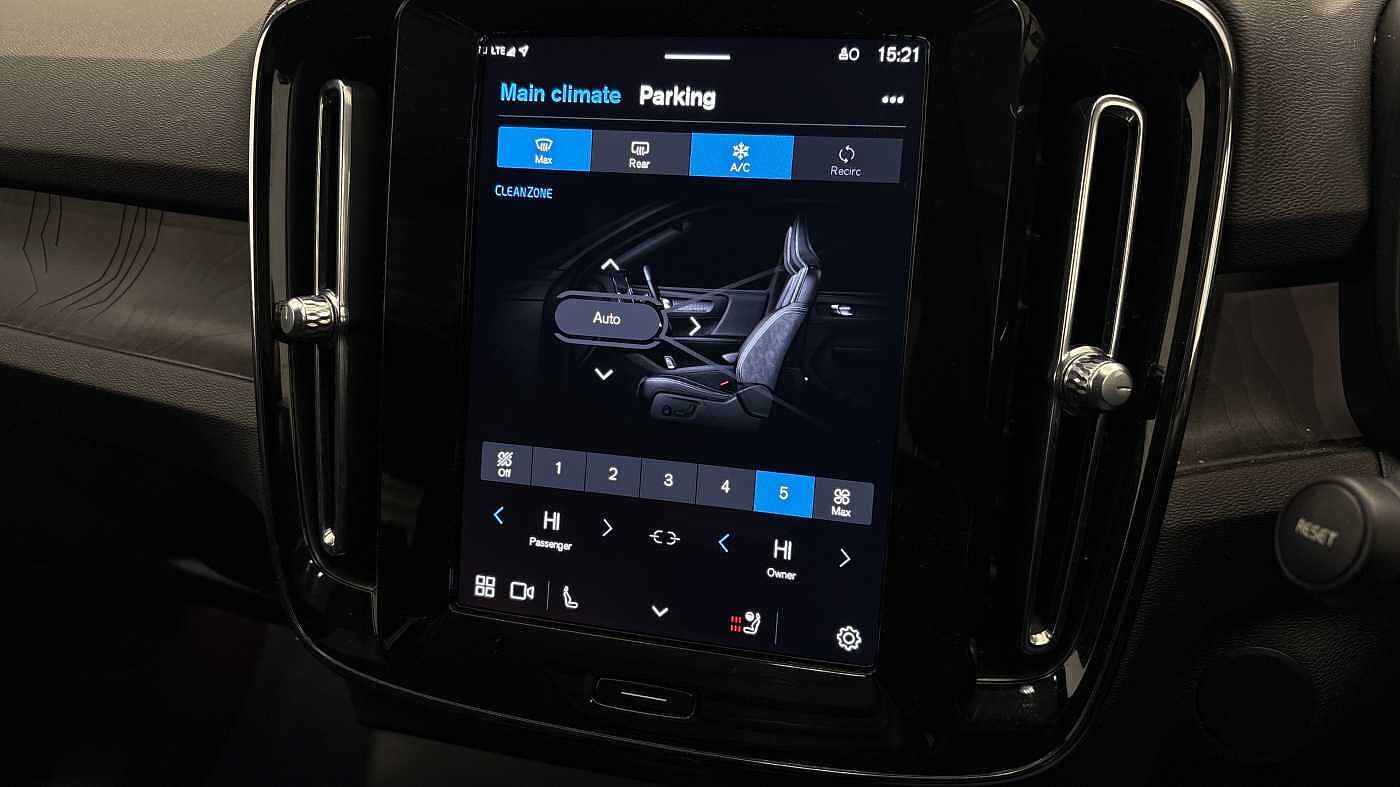 Used Volvo XC40 2023 for sale - 77366930: Photo 21