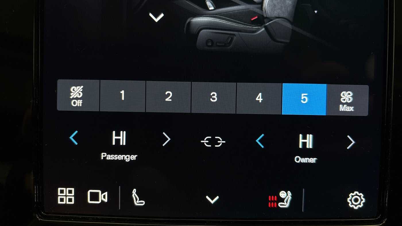 Used Volvo XC40 2023 for sale - 77366930: Photo 22