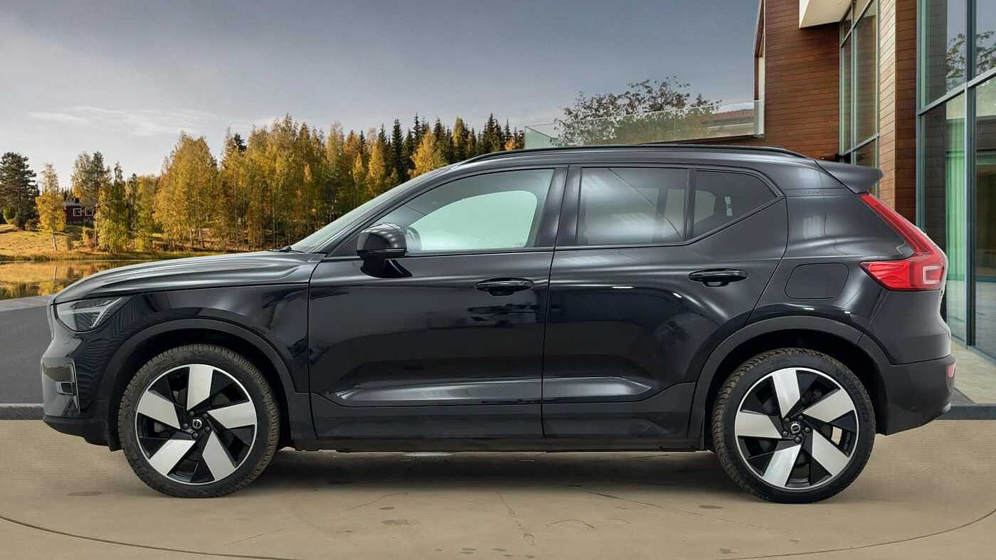 Used Volvo XC40 2023 for sale - 77366930: Photo 7