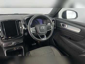 Used Volvo XC40 2022 for sale - 79640564: Photo