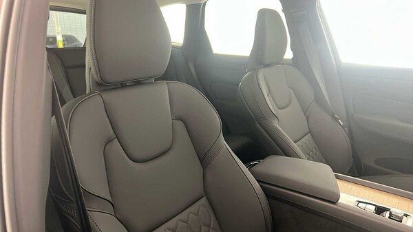 Used Volvo XC60 2025 for sale - 76276255: Photo 26