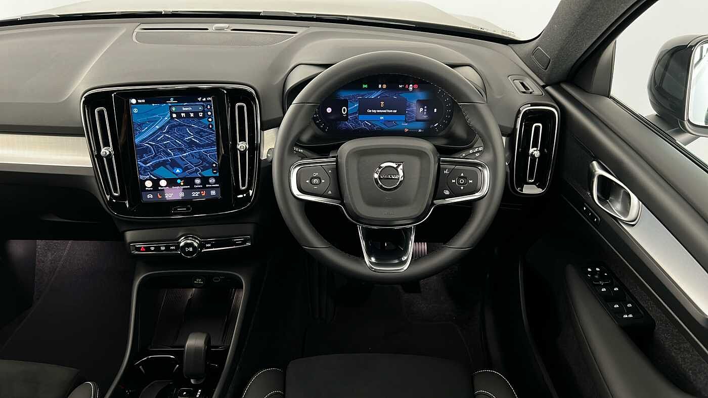 Used Volvo XC40 2025 for sale - 77532033: Photo 10