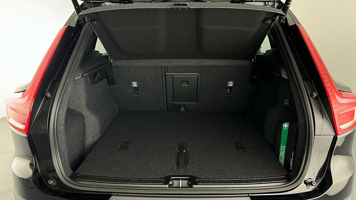 Used Volvo XC40 2025 for sale - 77532033: Photo 19