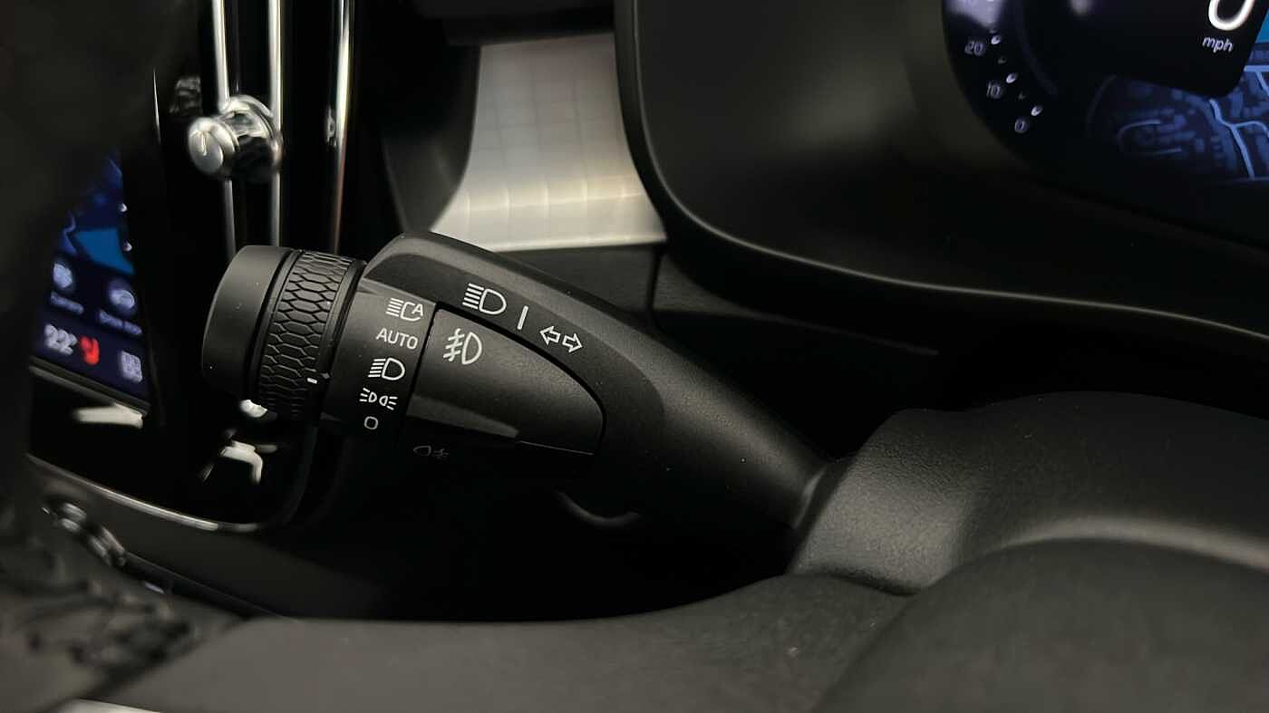 Used Volvo XC40 2025 for sale - 77532033: Photo 38