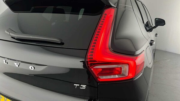 Used Volvo XC40 2020 for sale - 76332204: Photo 27