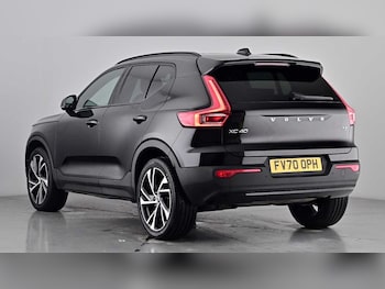 Used Volvo XC40 2020 for sale - 76332204: Photo 2