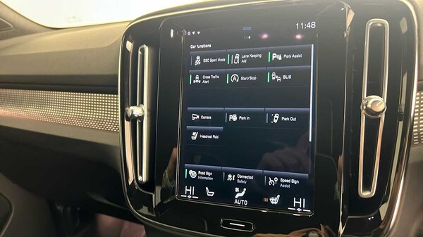 Used Volvo XC40 2020 for sale - 76332204: Photo 37