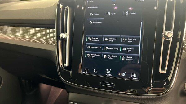 Used Volvo XC40 2020 for sale - 76332204: Photo 38