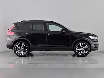 Used Volvo XC40 2020 for sale - 76332204: Photo 3