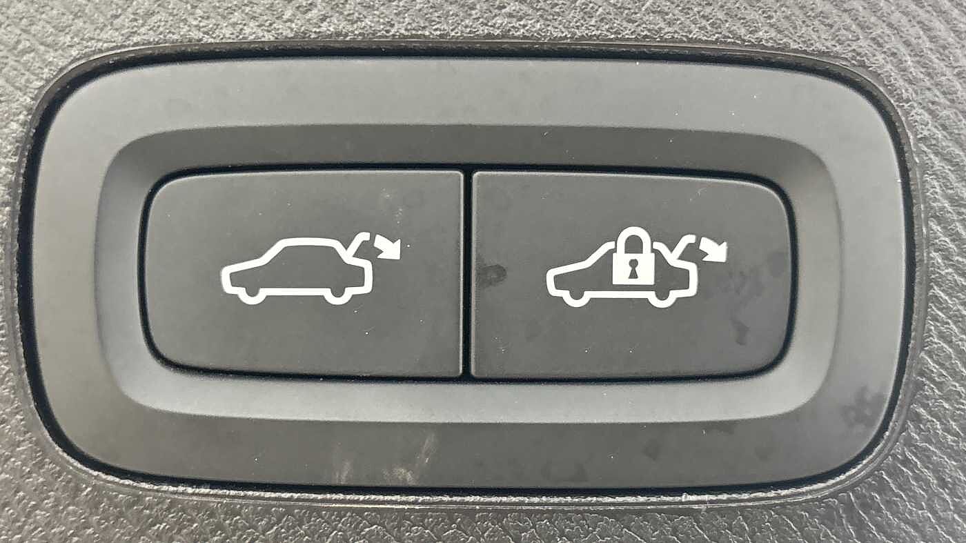 Used Volvo XC90 2025 for sale - 76834736: Photo 19