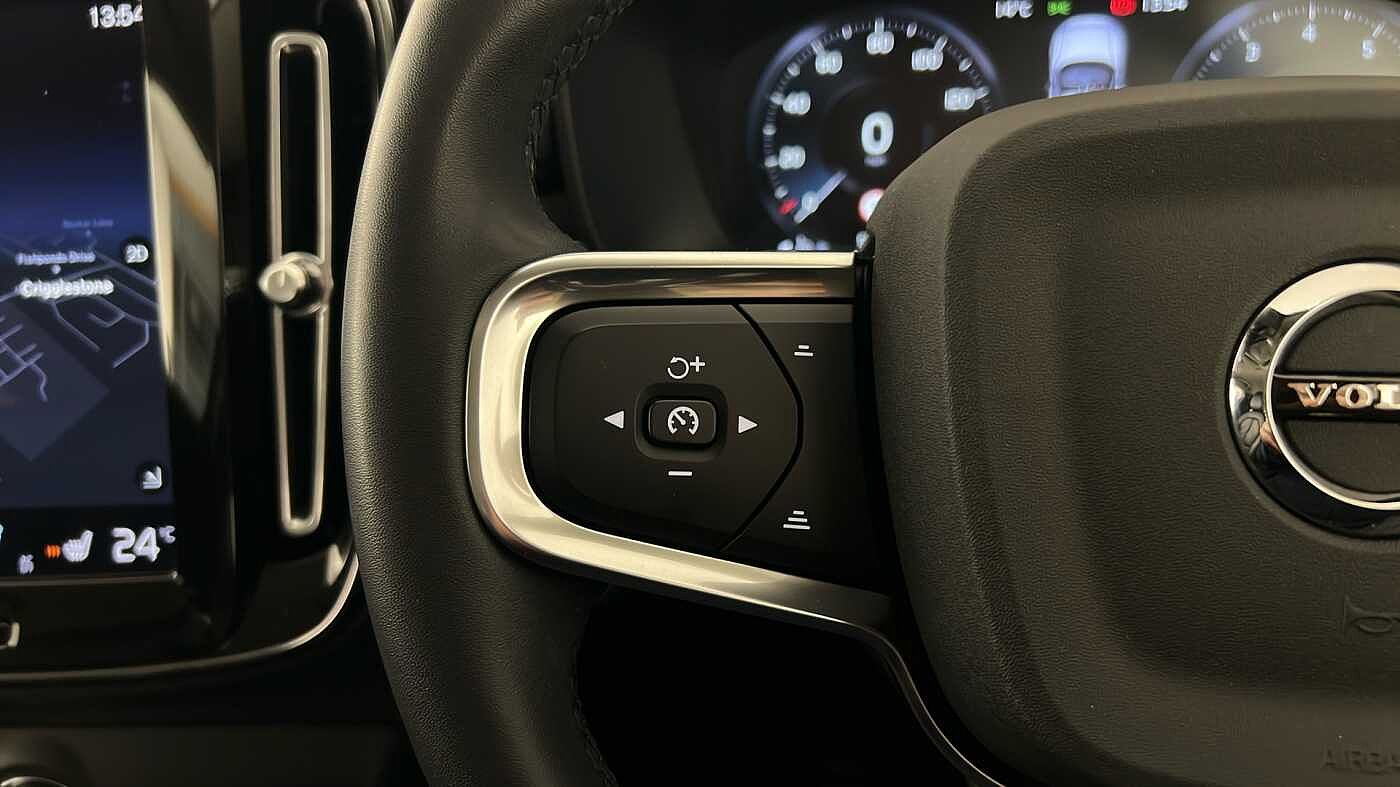 Used Volvo XC40 2022 for sale - 76556895: Photo 19