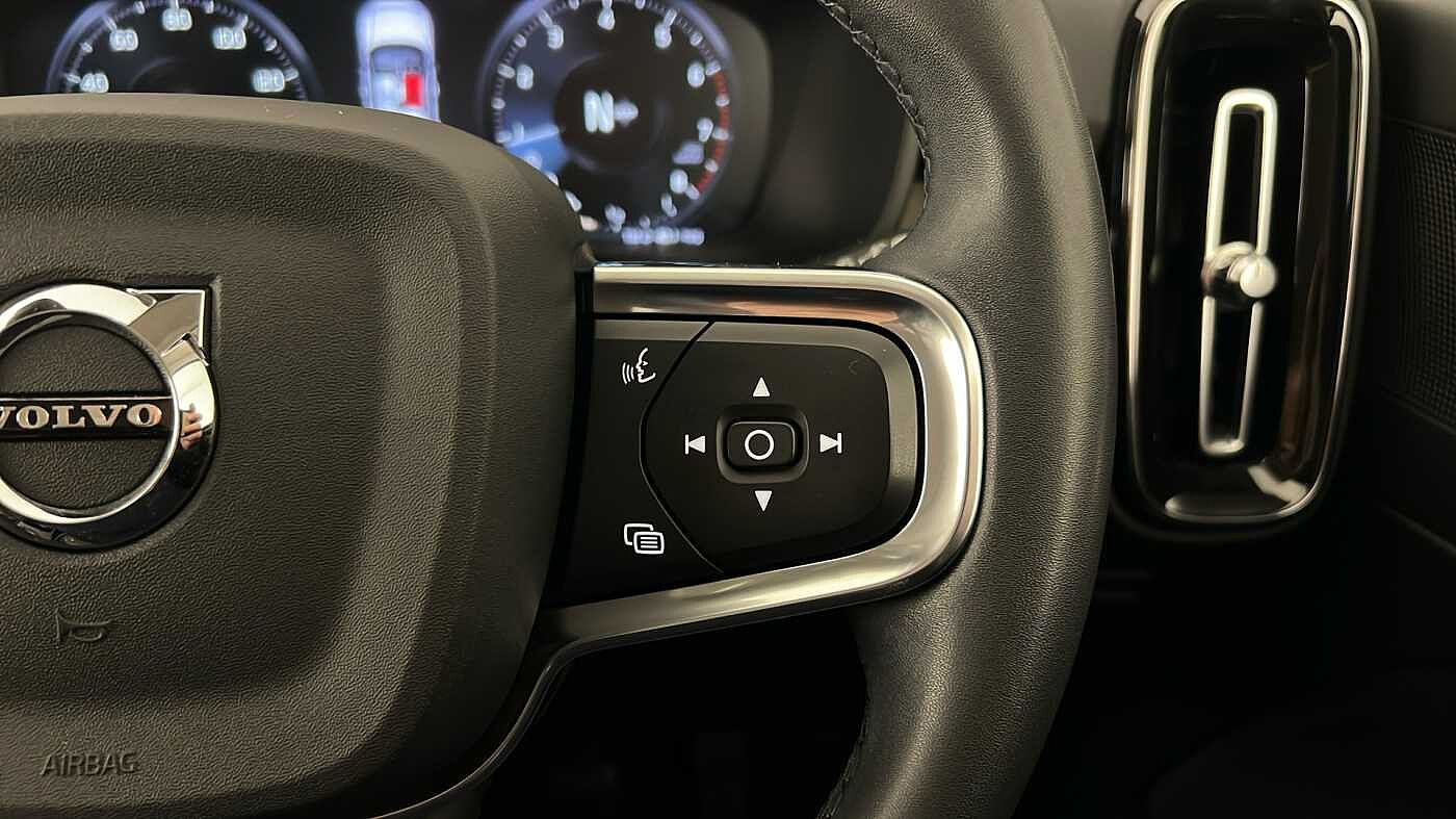 Used Volvo XC40 2022 for sale - 76556895: Photo 20