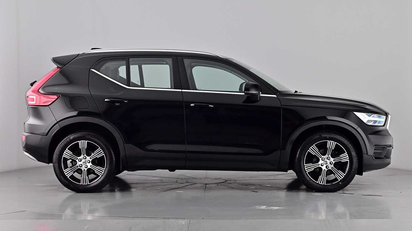 Used Volvo XC40 2022 for sale - 76556895: Photo 3