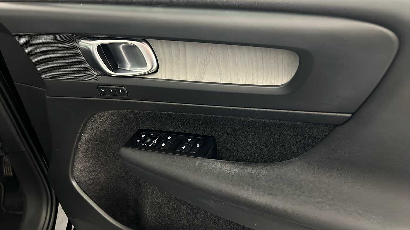 Used Volvo XC40 2022 for sale - 76556895: Photo 33