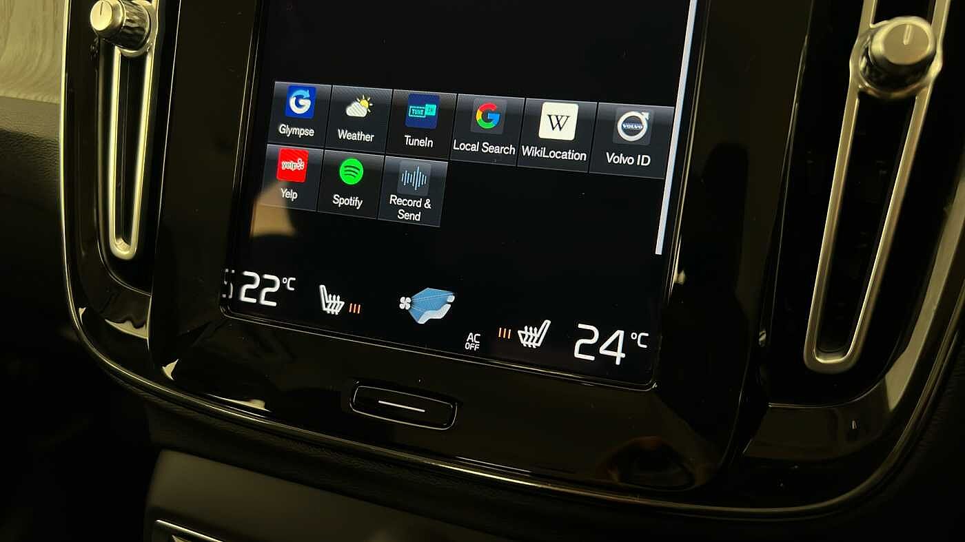 Used Volvo XC40 2022 for sale - 76556895: Photo 41