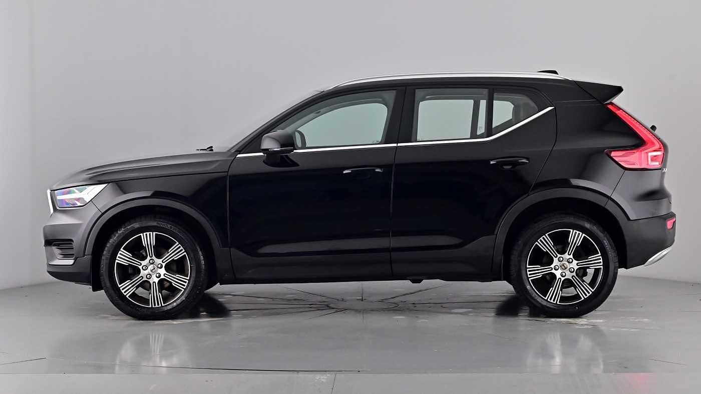 Used Volvo XC40 2022 for sale - 76556895: Photo 8