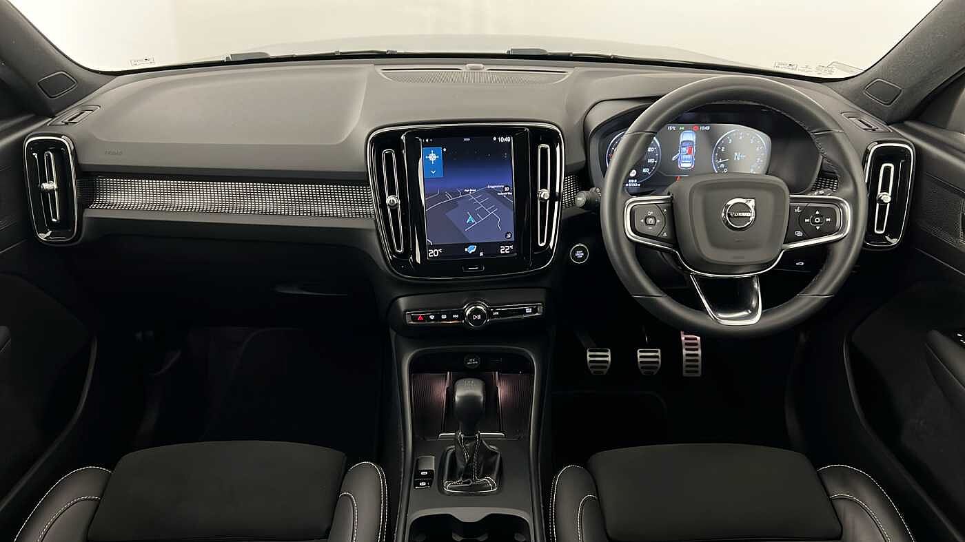 Used Volvo XC40 2022 for sale - 76854657: Photo 11