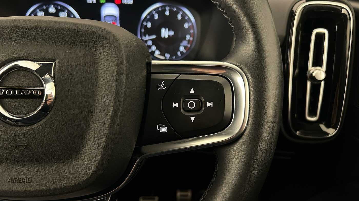 Used Volvo XC40 2022 for sale - 76854657: Photo 18