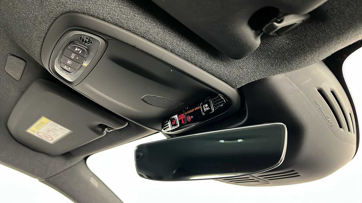 Used Volvo XC40 2022 for sale - 76854657: Photo 36