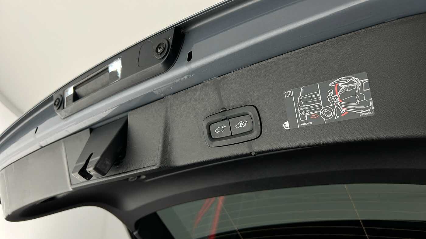 Used Volvo XC40 2022 for sale - 76854657: Photo 46