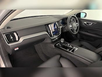 Used Volvo V60 2025 for sale - 78896017: Photo