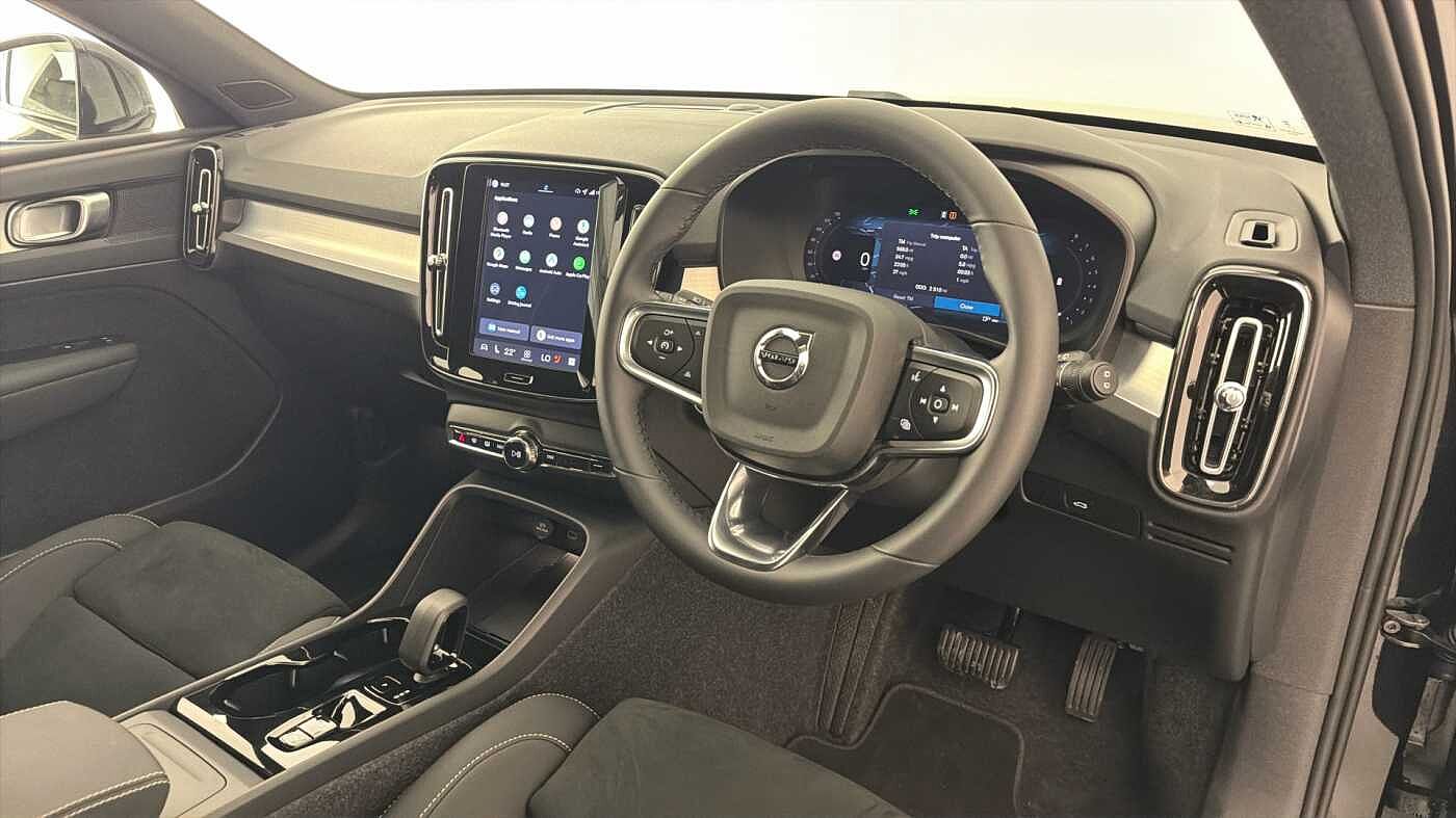 Used Volvo XC40 2025 for sale - 77532080: Photo 16