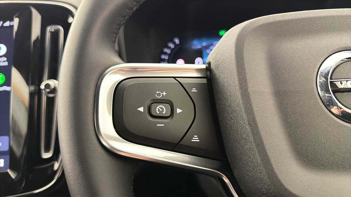 Used Volvo XC40 2025 for sale - 77532080: Photo 19