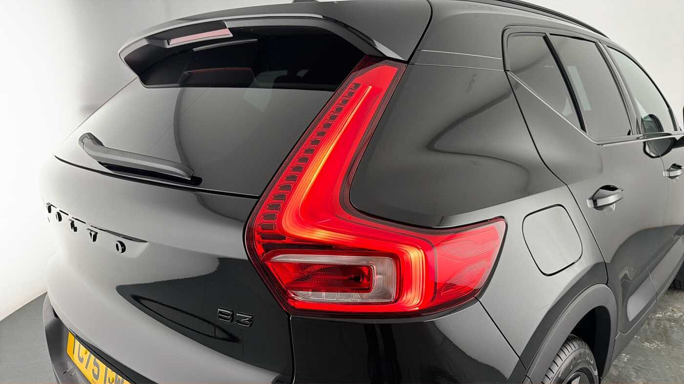 Used Volvo XC40 2025 for sale - 77532080: Photo 28